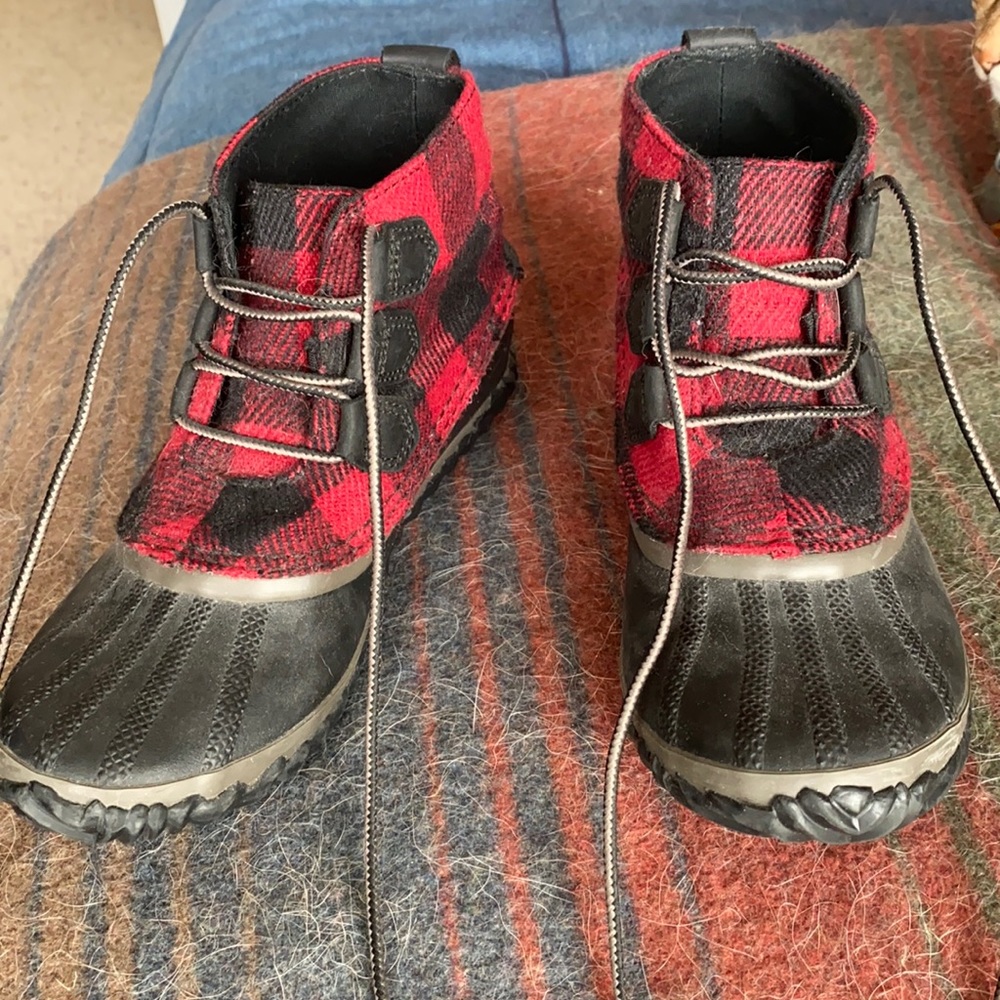 Sorel out n about boots